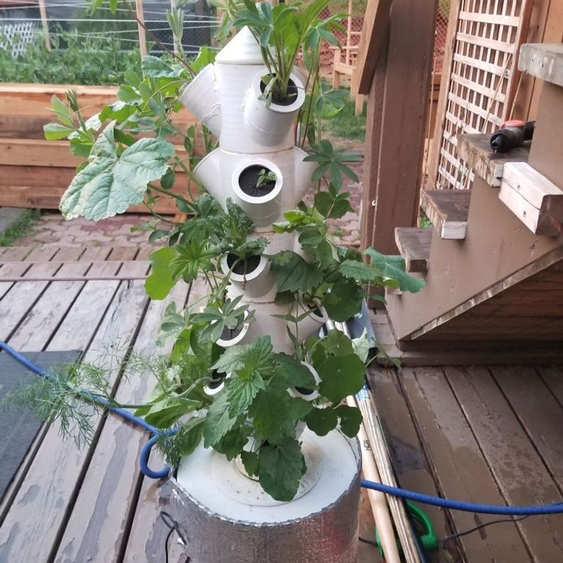 Modular Hydroponic Tower Garden screenshot